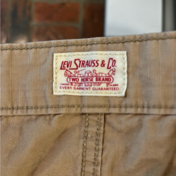 Vintage Men’s Levi Cargos Size 46 - Picture 7 of 7